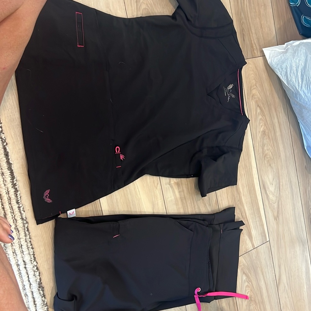 SMitten black scrubs top and bottom